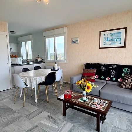 Apartamento Confortable Rénové Avec Vue Sur Mer, Au Cœur De - Fr-1-323-32
