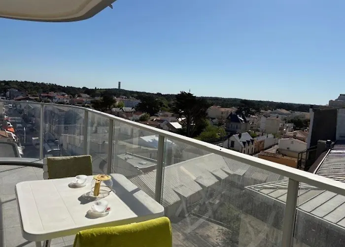 Renove 1 Au Bord De Avec Garage - Fr-1-323-32