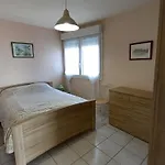 Renove 1 Au Bord De Avec Garage - Fr-1-323-32